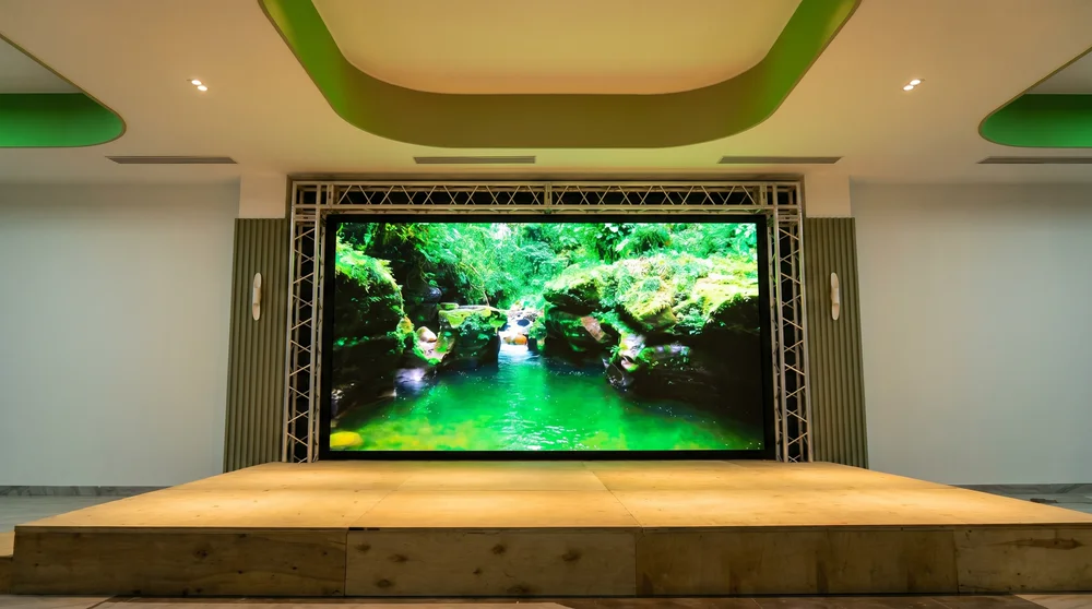LED для бизнес-центров